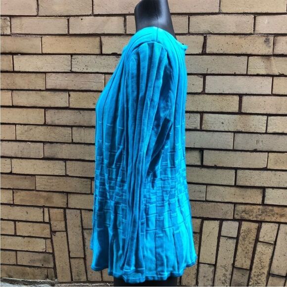 St. John 3/4 sleeve blue wool and viscose top sz. L - Picture 6 of 6